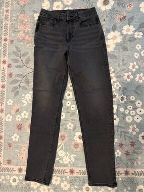 American Eagle Outfitters Black Curvy Mom Jeans